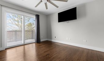 330 OAK HILL Ct, Antioch, IL 60002