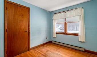 10 Jonathan Dr, Ayer, MA 01432