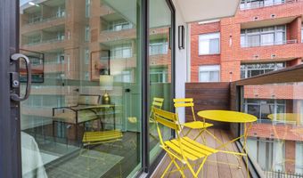 304 K St NE 2PH, Washington, DC 20002