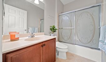 2086 Autumn Hill Dr, Ann Arbor, MI 48103