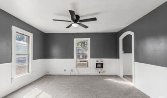 213 W COTTONWOOD St, Archer City, TX 76351