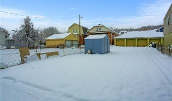 1418 Duss, Ambridge, PA 15003