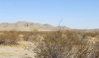 18 Skyranch Rd, Adelanto, CA 92301