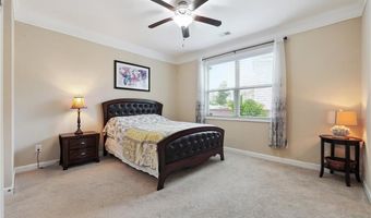 915 Elmsbrook Ln, Alpharetta, GA 30004