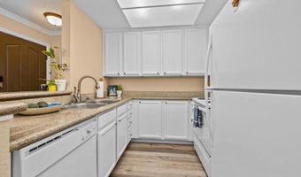 432 Edgehill Ln 134, Oceanside, CA 92054