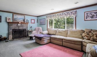 32 Island Pond Rd, Atkinson, NH 03811