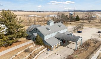 4709 220th Trl, Amana, IA 52203