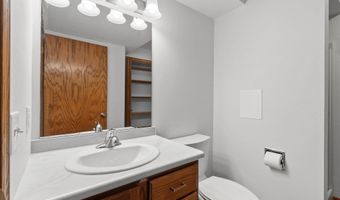 3024 E FOREST St, Appleton, WI 54915