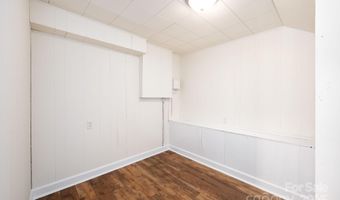 49 Pinedale Rd, Asheville, NC 28805