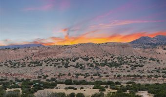 4 Fair Hope Dr, Abiquiu, NM 87510