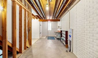 1017 NE 5th St, Ankeny, IA 50021