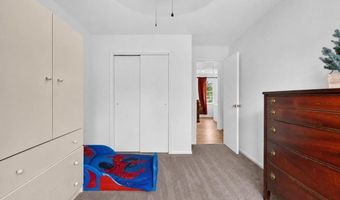236 Mermaid Ave, Beachwood, NJ 08722