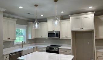 2036 Lexington Ave, Bainbridge, GA 39817