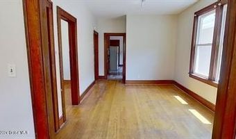 441 Myrtle Ave Apt 2, Albany, NY 12208