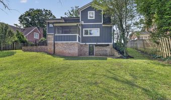 175 NE Stonewall Hts, Abingdon, VA 24210
