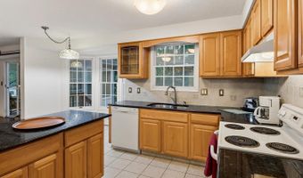 7304 WESTWIND Dr, Bowie, MD 20715