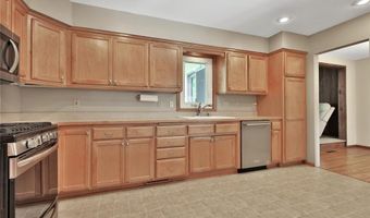 759 Hull Rd, Anoka, MN 55303