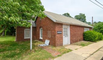 23391 FRONT St, Accomac, VA 23301
