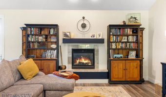 912 Landmark Dr, Belgrade, MT 59714