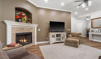 32 Magrath Cir, Bella Vista, AR 72715