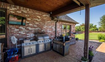 1503 NE Chapel Hill Dr, Bentonville, AR 72712