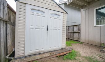 1532 Moss Creek Ave, Anchorage, AK 99507