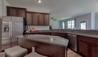 4002 Hometown Way, Boiling Springs, SC 29316