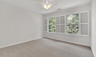 43564 GOLDEN Mdw, Ashburn, VA 20147
