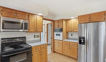 17 S SHORE Dr, Lincoln, DE 19960