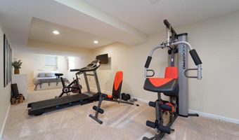 934 LANGDON Ct, Annapolis, MD 21403