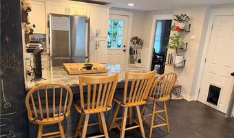 35 High St, Burrillville, RI 02859