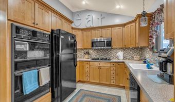 7261 Bluebill St, Algonac, MI 48001