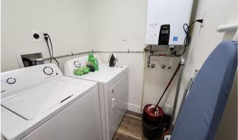 2720 Fairmount Ave Ave, Atlantic City, NJ 08401