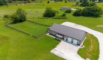384 Peterson Ave, Auburn, KY 42206