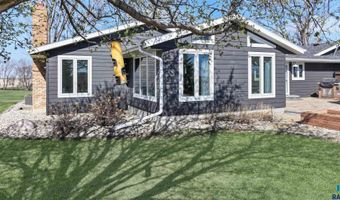 46923 250th St, Baltic, SD 57003