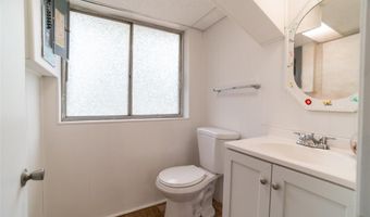 1226 Wissmann Dr, Ballwin, MO 63011