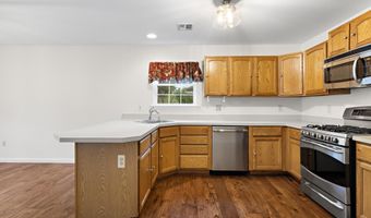 501 Spray Ave, Beachwood, NJ 08722