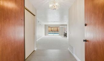 1711 Oak Hill Dr, Escondido, CA 92027