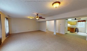 1520 Hash Ridge Rd, Barboursville, WV 25504