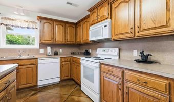 136 Riverview Dr, Anderson, MO 64831
