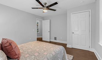 18 Middletown Ave, Atlantic Highlands, NJ 07716