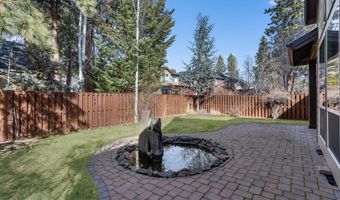 61041 Chamomile Pl, Bend, OR 97702