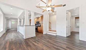 210 Seal Ave, Biloxi, MS 39530