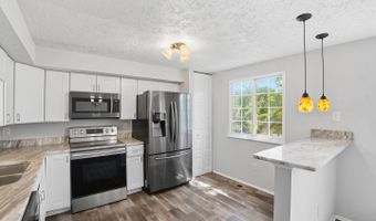 4626 BRENTLEIGH Ct, Annandale, VA 22003