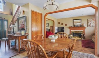 2202 Martin Crest Dr, Akron, OH 44312