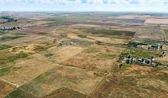6855 Yulle Rd, Bennett, CO 80102