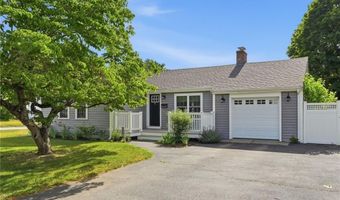 336 Dover Ave, East Providence, RI 02914