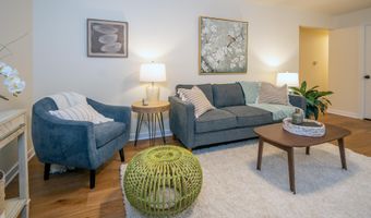 5905 Malabar Ln, Madison, WI 53711