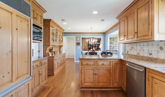 535 Rollingrock Ln, Anderson Twp., OH 45255