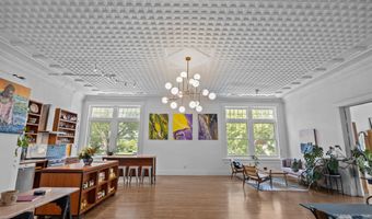 522 W 1st St, Ayden, NC 28513